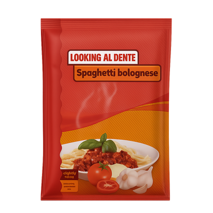 Voorkant verpakking Straight away Spaghetti Bolognese met afbeelding van het gerecht en productnaam.